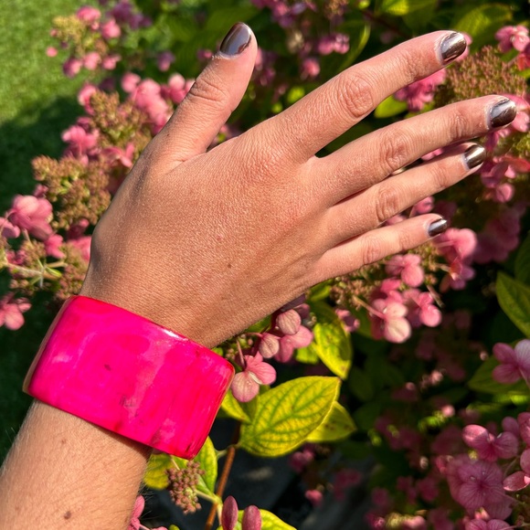 Bright Hot Pink African Kenya Cowhorn Bangle Bracelet Authentic Unique🩷💕 - Picture 7 of 7